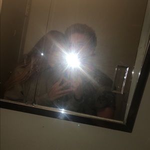 Meet your Posher, Logan